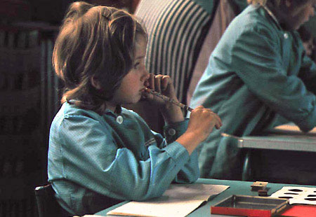 Photographiée dans ma classe de GS en 1971 - École Jeanne d’Arc à Roubaix